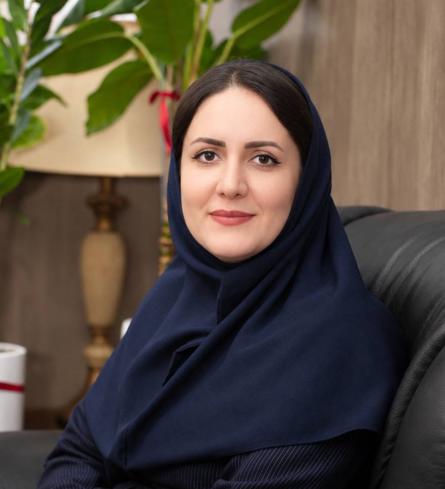 خانم المیرا حسین زاده